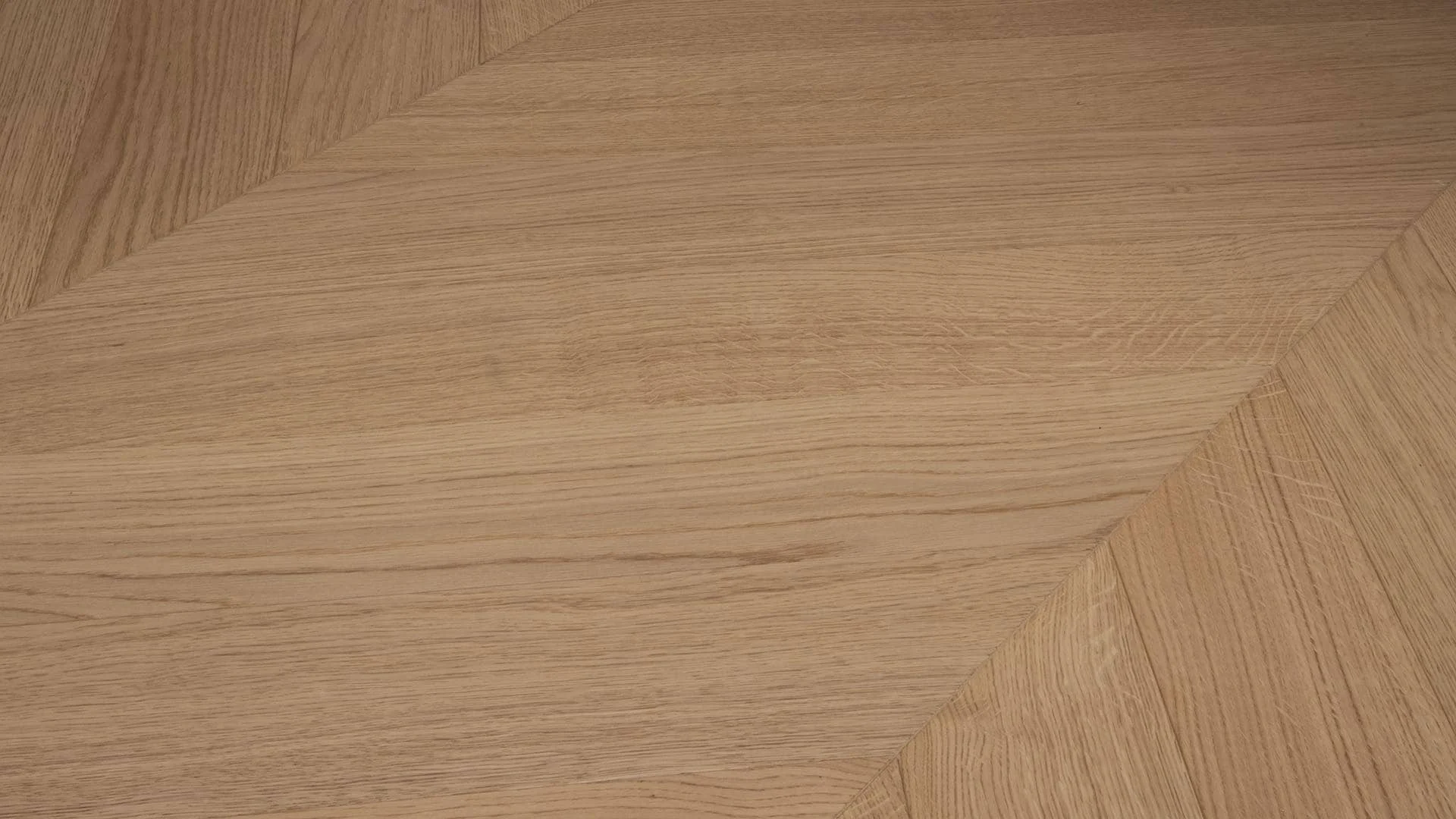 gotovi parket chevron