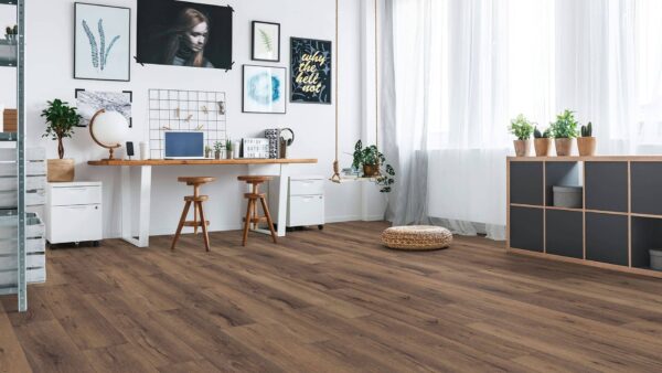 laminat 10 mm Hometown Oak radna soba