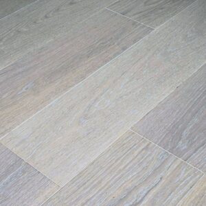 troslojni gotovi parketi bijela